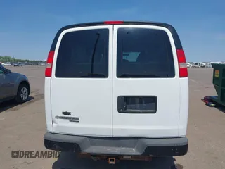 2013 Chevrolet Express Passenger LT z VIN 1GAZG1FG9D1153305, wystawiony jako IAAI lot #42182424 z przebiegiem 25 897 mil mil oraz . Historia ofert i sprzedaży dostępna na DreamBid. Obrazek 16.