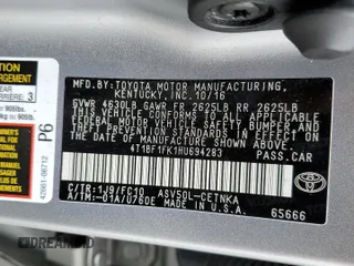 2017 Toyota Camry XLE z VIN 4T1BF1FK1HU694283, wystawiony jako Copart lot #51788175 z przebiegiem 94 249 mil mil oraz Szkoda całkowita • Salvage title. Historia ofert i sprzedaży dostępna na DreamBid. Obrazek 12.