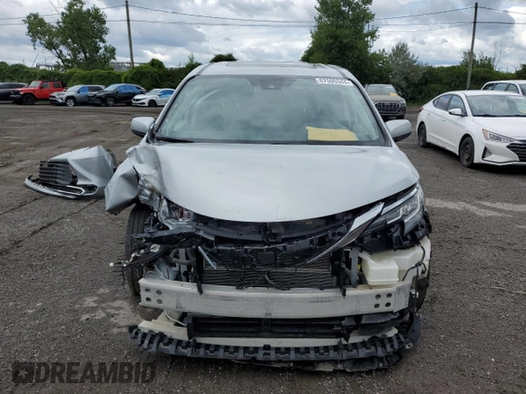 2021 Toyota Sienna XLE with VIN 5TDGSKFC6MS027079, listed as a Copart auction lot 67505344 with 36,686 mi miles and Salvage Title. Bid and sale history available at carsss.com. Image 5.