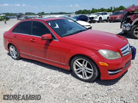 2013 Mercedes-Benz C 250 Sport с VIN WDDGF4HB1DR289701, выставлен на аукционе Copart как лот 64583045 с пробегом 134 153 миль миль и Чистый • Clean title. История ставок и продаж доступна на DreamBid. Изображение 4.