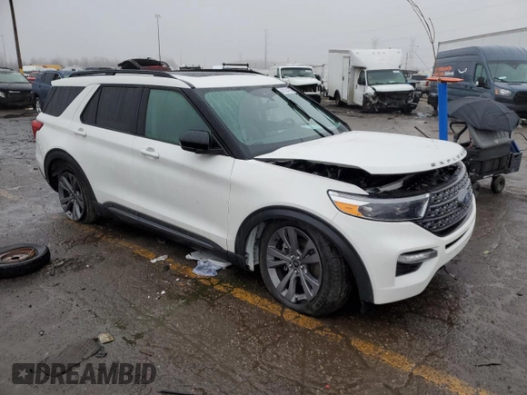 2024 Ford Explorer XLT with VIN 1FMSK8DH6RGA56655, listed as a Copart auction lot 42824575 with 18,789 mi miles and Clean Title. Bid and sale history available at carsss.com. Image 4.