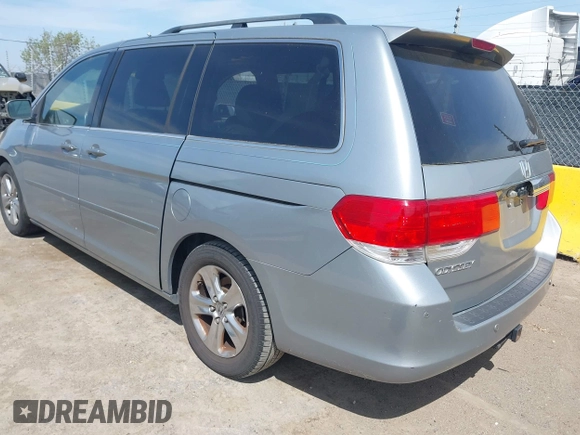 2010 Honda Odyssey Touring с VIN 5FNRL3H90AB038351, выставлен на аукционе IAAI как лот 42036500 с пробегом 176 304 миль миль и . История ставок и продаж доступна на DreamBid. Изображение 3.
