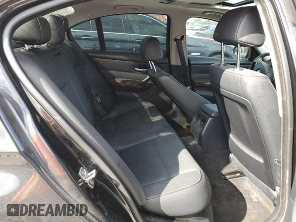 2010 BMW 3 Series 335i xDrive z VIN WBAPL3C58AA407944, wystawiony jako Copart lot #88127845 z przebiegiem 150 048 mil mil oraz Szkoda całkowita • Salvage title. Historia ofert i sprzedaży dostępna na DreamBid. Obrazek 10.