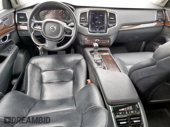 2016 Volvo XC90 T6 Momentum с VIN YV4A22PK0G1055566, выставлен на аукционе Copart как лот 58832875 с пробегом 140 403 миль миль и Списание • Salvage title. История ставок и продаж доступна на DreamBid. Изображение 8.