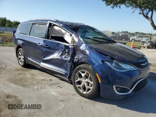 2018 Chrysler Pacifica Limited z VIN 2C4RC1GG1JR269199, wystawiony jako Copart lot #53475985 z przebiegiem 173 408 mil mil oraz Szkoda całkowita • Salvage title. Historia ofert i sprzedaży dostępna na DreamBid. Obrazek 4.