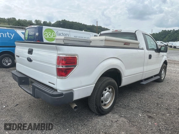 2013 Ford F-150 XL with VIN 1FTNF1CF6DKE52782, listed as a IAAI auction lot 42731656 with 170,900 mi miles and . Bid and sale history available at DreamBid. Image 7.