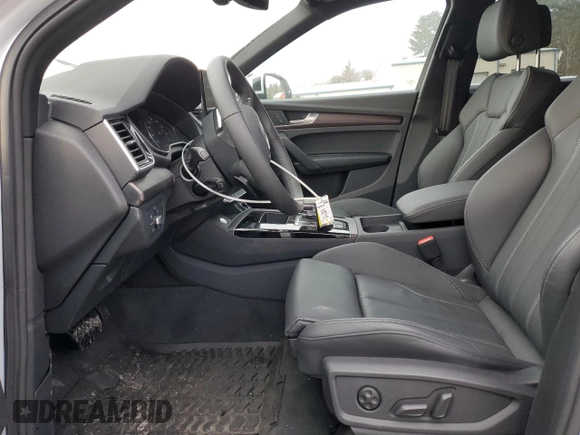 2024 Audi Q5 Sportback S line Premium с VIN WA14AAFY3R2106861, выставлен на аукционе Copart как лот 41789285 с пробегом 1 410 миль миль и Списание • Salvage title. История ставок и продаж доступна на DreamBid. Изображение 7.