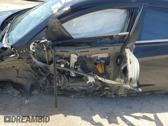 2011 Hyundai Sonata Limited z VIN 5NPEC4AC0BH072206, wystawiony jako Copart lot #59873784 z przebiegiem Nie podano mil oraz Nie do naprawy • Non repairable. Historia ofert i sprzedaży dostępna na DreamBid. Obrazek 7.