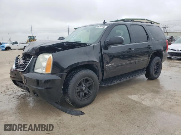 2010 GMC Yukon SLT with VIN 1GKUCCE08AR210740, listed as a Copart auction lot 44791115 with 218,744 mi miles and Salvage Title. Bid and sale history available at carsss.com. Image 1.