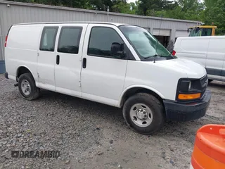 2014 Chevrolet Express Cargo with VIN 1GCWGFBA1E1210672, listed as a IAAI auction lot 42184397 with 174,364 mi miles and . Bid and sale history available at DreamBid. Image 1.