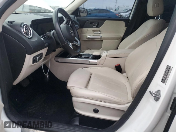 2021 Mercedes-Benz GLB 250 z VIN W1N4M4HBXMW085945, wystawiony jako Copart lot #82260484 z przebiegiem 30 469 mil mil oraz Czysty tytuł • Clean title. Historia ofert i sprzedaży dostępna na DreamBid. Obrazek 7.