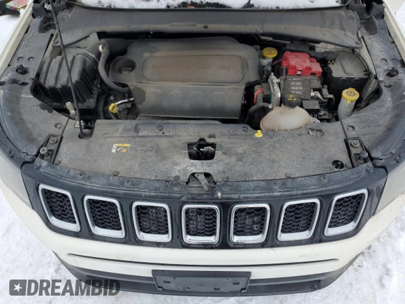 2019 Jeep Compass Latitude с VIN 3C4NJDBB7KT695401, выставлен на аукционе Copart как лот 87839655 с пробегом 121 437 миль миль и Списание • Salvage title. История ставок и продаж доступна на DreamBid. Изображение 12.