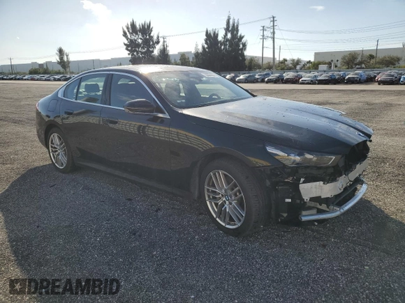 2024 BMW 5 Series 530i with VIN WBA43FJ01RCR71818, listed as a Copart auction lot 87510515 with 19,776 mi miles and Clean Title. Bid and sale history available at carsss.com. Image 4.