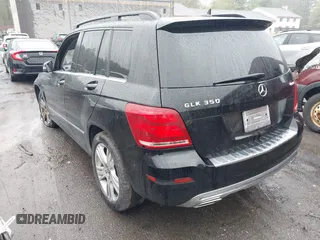 2015 Mercedes-Benz GLK 350 с VIN WDCGG8JB0FG350571, выставлен на аукционе IAAI как лот 42154752 с пробегом 177 959 миль миль и . История ставок и продаж доступна на DreamBid. Изображение 3.