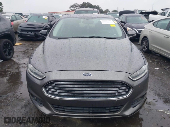 2013 Ford Fusion SE with VIN 3FA6P0HR3DR317713, listed as a IAAI auction lot 41825824 with 140,727 mi miles. Bid and sale history available at carsss.com. Image 12.