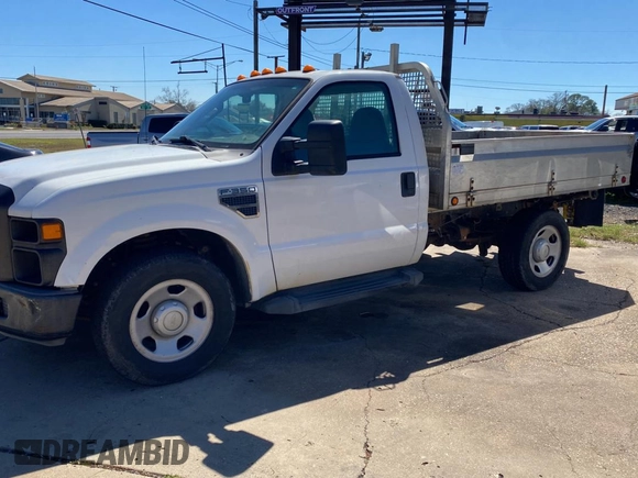 2008 Ford F-350 XL with VIN 1FDSF34508EC04550, listed as a Copart auction lot 47067805 with 93,848 mi miles and Clean Title. Bid and sale history available at DreamBid. Image 2.