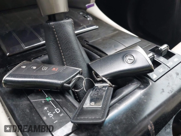 2021 Lexus GX 460 Premium z VIN JTJAM7BX6M5281254, wystawiony jako IAAI lot #41900619 z przebiegiem 58 830 mil mil oraz . Historia ofert i sprzedaży dostępna na DreamBid. Obrazek 11.