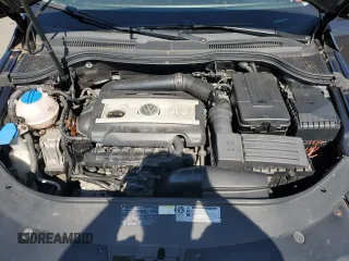 2010 Volkswagen CC Sport with VIN WVWNN7AN6AE548633, listed as a Copart auction lot 61545714 with 122,097 mi miles and Non Repairable. Bid and sale history available at carsss.com. Image 11.