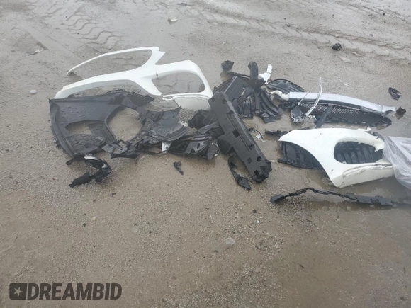 2018 Mercedes-Benz C 300 z VIN WDDWJ4JB3JF744520, wystawiony jako Copart lot #56414345 z przebiegiem Nie podano mil oraz Szkoda całkowita • Salvage title. Historia ofert i sprzedaży dostępna na DreamBid. Obrazek 12.