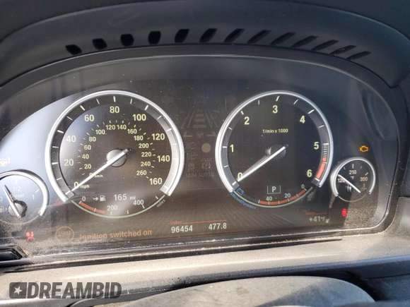 2014 BMW 5 Series 535d with VIN WBAXA5C54ED689148, listed as a Copart auction lot 86774904 with 96,454 mi miles and Salvage Title. Bid and sale history available at carsss.com. Image 9.