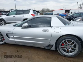 2002 Chevrolet Corvette Z06 with VIN 1G1YY12S825106503, listed as a IAAI auction lot 41897509 with 123,919 mi miles. Bid and sale history available at carsss.com. Image 14.