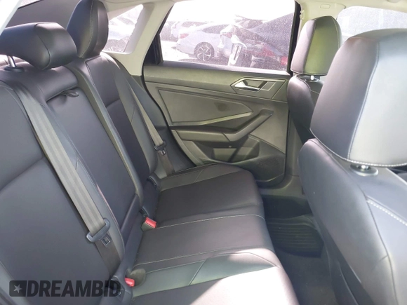 2020 Volkswagen Jetta S with VIN 3VWC57BU2LM098812, listed as a IAAI auction lot 42495022 with 97,098 mi miles and . Bid and sale history available at DreamBid. Image 8.