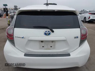 2013 Toyota Prius One with VIN JTDKDTB32D1032454, listed as a IAAI auction lot 42087724 with 202,293 mi miles and . Bid and sale history available at carsss.com. Image 17.