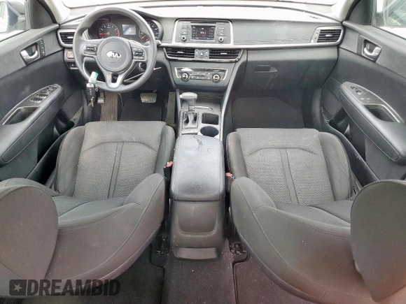 2016 Kia Optima LX z VIN 5XXGT4L34GG032381, wystawiony jako Copart lot #61913695 z przebiegiem 87 348 mil mil oraz Czysty tytuł • Clean title. Historia ofert i sprzedaży dostępna na DreamBid. Obrazek 8.