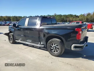 2020 Chevrolet Silverado 1500 LT with VIN 1GCUYDEDXLZ253923, listed as a Copart auction lot 82211904 with 95,574 mi miles and Salvage Title. Bid and sale history available at DreamBid. Image 2.