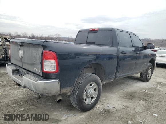 2019 Ram 2500 Tradesman z VIN 3C6UR5CJ6KG633486, wystawiony jako Copart lot #47459835 z przebiegiem 123 704 mil mil oraz Szkoda całkowita • Salvage title. Historia ofert i sprzedaży dostępna na DreamBid. Obrazek 3.