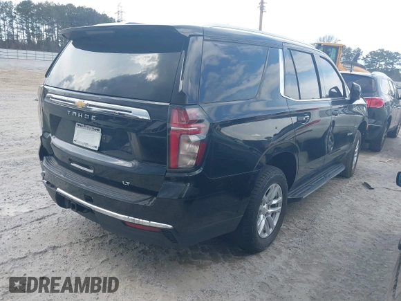 2021 Chevrolet Tahoe LT z VIN 1GNSCNKD8MR248213, wystawiony jako IAAI lot #41173322 z przebiegiem 121 393 mil mil oraz . Historia ofert i sprzedaży dostępna na DreamBid. Obrazek 4.