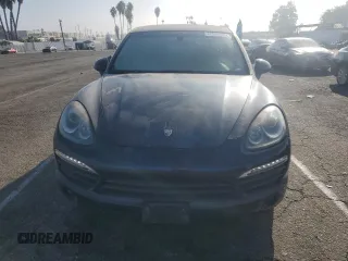 2012 Porsche Cayenne with VIN WP1AA2A23CLA01111, listed as a Copart auction lot 72431654 with 123,635 mi miles and Salvage title. Bid and sale history available at DreamBid. Image 5.