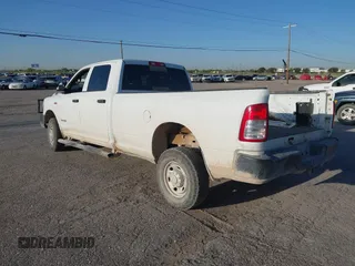 2022 Ram 2500 Tradesman with VIN 3C6UR5HJ4NG130956, listed as a IAAI auction lot 41934589 with 117,963 mi miles. Bid and sale history available at carsss.com. Image 3.