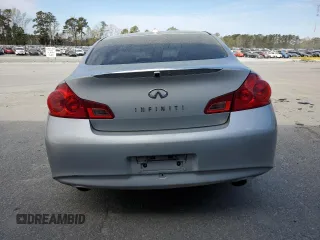 2015 Infiniti Q40 with VIN JN1CV6AP3FM502177, listed as a Copart auction lot 88797365 with 0 mi miles and Salvage Title. Bid and sale history available at carsss.com. Image 6.