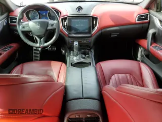 2019 Maserati Ghibli z VIN ZAM57XSA6K1334624, wystawiony jako Copart lot #86902164 z przebiegiem 47 862 mil mil oraz Nie do naprawy • Non repairable. Historia ofert i sprzedaży dostępna na DreamBid. Obrazek 8.