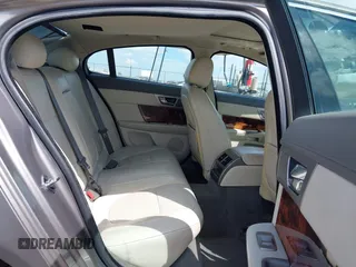 2009 Jaguar XF with VIN SAJWA07CX91R26311, listed as a IAAI auction lot 42137042 with 92,283 mi miles and . Bid and sale history available at DreamBid. Image 8.