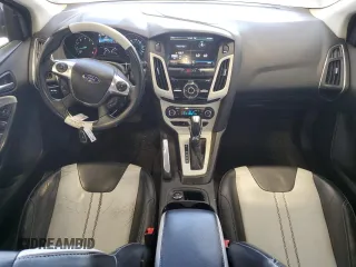 2012 Ford Focus Titanium с VIN 1FAHP3N25CL145070, выставлен на аукционе Copart как лот 55840775 с пробегом 105 129 миль миль и На запчасти • Non repairable. История ставок и продаж доступна на DreamBid. Изображение 8.