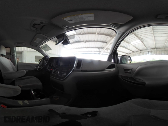 2018 Toyota Sienna LE Auto Access Seat с VIN 5TDKZ3DC4JS942314, выставлен на аукционе IAAI как лот 42230878 с пробегом 245 789 миль миль и . История ставок и продаж доступна на DreamBid. Изображение 18.
