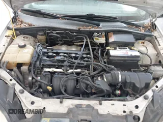 2005 Ford Focus S with VIN 3FAFP31N15R101692, listed as a IAAI auction lot 42201021 with 95,367 mi miles and . Bid and sale history available at carsss.com. Image 10.