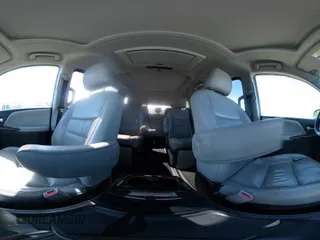 2015 Toyota Sienna XLE z VIN 5TDYK3DC4FS590924, wystawiony jako IAAI lot #42104086 z przebiegiem 209 280 mil mil oraz . Historia ofert i sprzedaży dostępna na DreamBid. Obrazek 18.