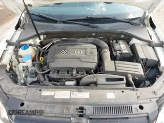 2014 Volkswagen Passat S с VIN 1VWAT7A34EC061268, выставлен на аукционе IAAI как лот 42288756 с пробегом 104 477 миль миль и . История ставок и продаж доступна на DreamBid. Изображение 10.