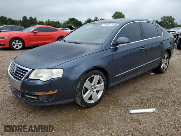 2007 Volkswagen Passat Wolfsburg Edition z VIN WVWAK73C47P140065, wystawiony jako Copart lot #57524315 z przebiegiem 189 924 mil mil oraz Szkoda całkowita • Salvage title. Historia ofert i sprzedaży dostępna na DreamBid. Obrazek 1.