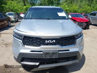 2022 Kia Sorento LX with VIN 5XYRGDLC8NG113406, listed as a IAAI auction lot 42226699 with 60,848 mi miles and . Bid and sale history available at DreamBid. Image 12.