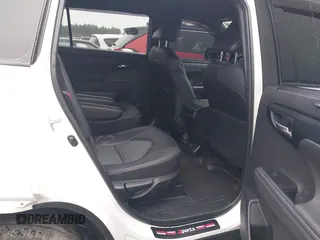 2023 Toyota Highlander L z VIN 5TDKDRBH4PS513554, wystawiony jako IAAI lot #41945380 z przebiegiem 41 453 mil mil oraz . Historia ofert i sprzedaży dostępna na DreamBid. Obrazek 8.