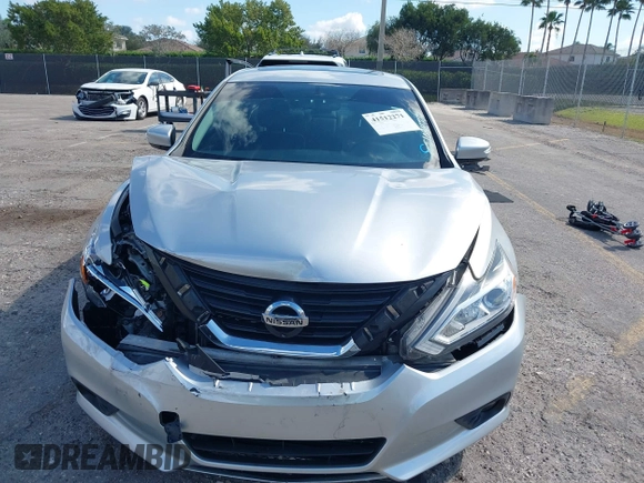 2016 Nissan Altima SR with VIN 1N4AL3AP3GC109477, listed as a IAAI auction lot 41512271 with 47,592 mi miles and . Bid and sale history available at DreamBid. Image 12.