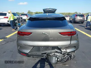 2020 Jaguar I-Pace HSE с VIN SADHD2S13L1F84022, выставлен на аукционе IAAI как лот 42212391 с пробегом 18 018 миль миль и . История ставок и продаж доступна на DreamBid. Изображение 16.