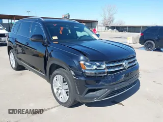 2018 Volkswagen Atlas SEL Premium with VIN 1V2NR2CA3JC542820, listed as a IAAI auction lot 41771245 with 68,462 mi miles and . Bid and sale history available at DreamBid. Image 1.