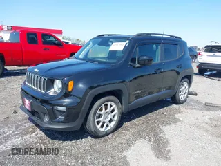 2020 Jeep Renegade Latitude z VIN ZACNJABB1LPL44438, wystawiony jako IAAI lot #41982404 z przebiegiem 77 537 mil mil oraz . Historia ofert i sprzedaży dostępna na DreamBid. Obrazek 2.