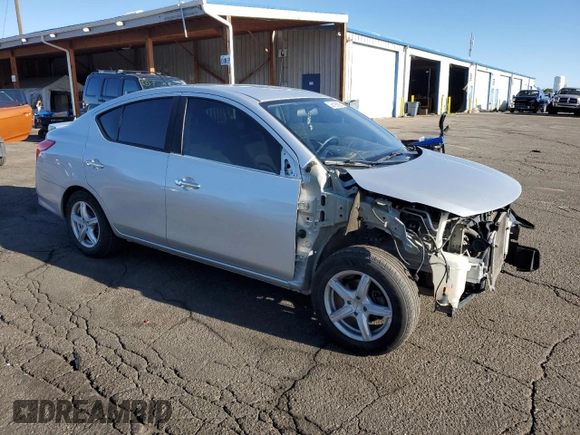 2019 Nissan Versa SV with VIN 3N1CN7AP0KL840887, listed as a Copart auction lot 56193595 with 85,801 mi miles and Salvage title. Bid and sale history available at DreamBid. Image 4.
