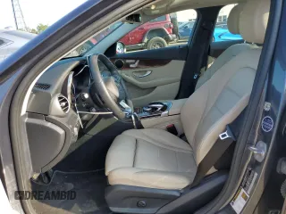 2016 Mercedes-Benz C 300 Luxury z VIN 55SWF4KB5GU161503, wystawiony jako Copart lot #66147705 z przebiegiem 34 217 mil mil oraz Szkoda całkowita • Salvage title. Historia ofert i sprzedaży dostępna na DreamBid. Obrazek 7.